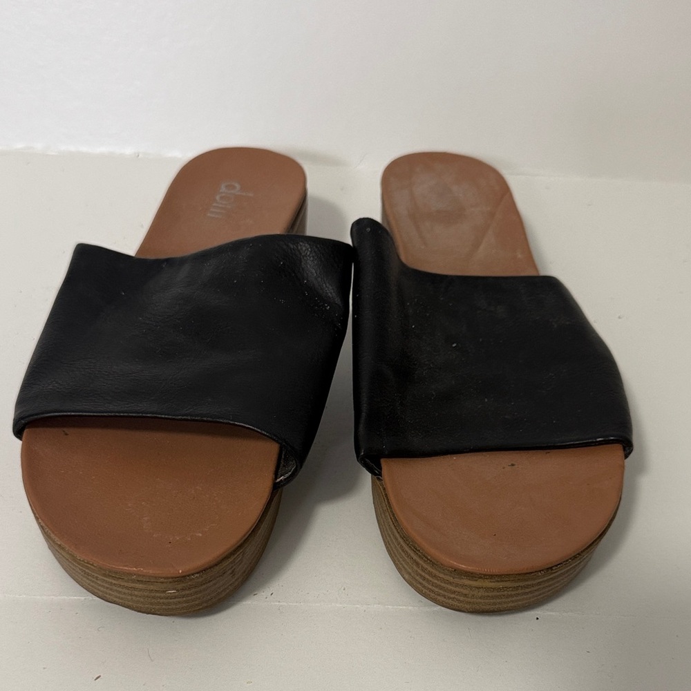 Dotti Black and Brown Mules